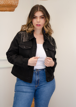 Cargar imagen en el visor de la galería, CHAQUETA NEGRA FLECOS
