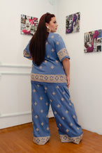 Cargar imagen en el visor de la galería, CONJUNTO INDIGO ARABESCO
