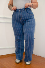 Cargar imagen en el visor de la galería, JEAN LICRADO PEDRERIA LINEAL
